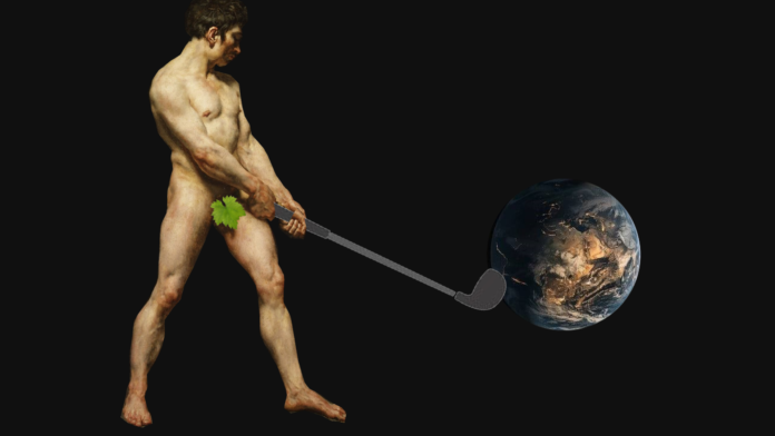 homem nu a dar tacada na terra
